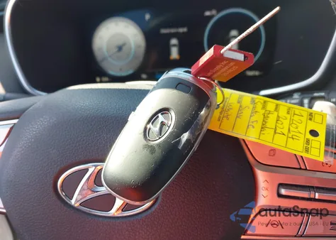 2021 Hyundai Santa Fe Calligraphy z USA, uszkodzony, nr VIN 5NMS5DAL5MH316686